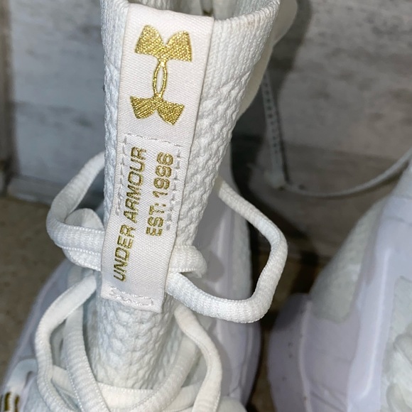 Under Armour Highlight Ace 2.0 Volleyball Shoes - Picture 10 of 10